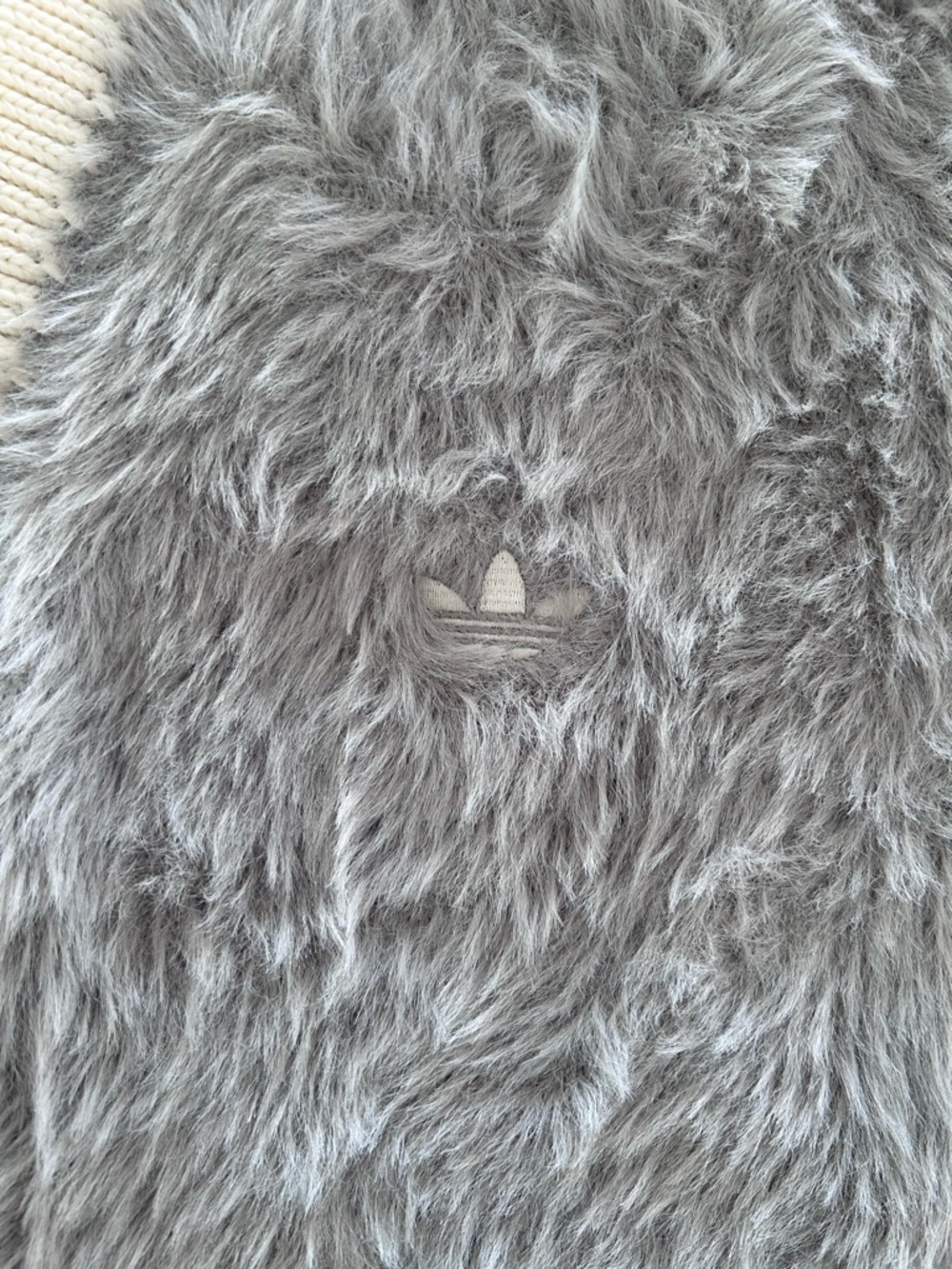 adidas Light Grey Fuzzy V-Neck Cardigan with Cream Trim Asia Exclusive US Large - Picture 12 of 14